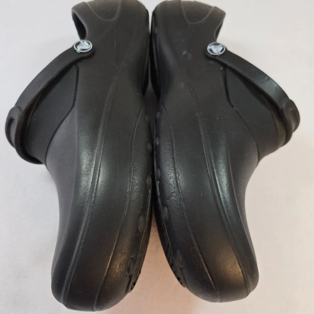 y2k Crocs Womens 11 Black Clogs Lock Slip Resistant‎ Work Food Service Kitchen